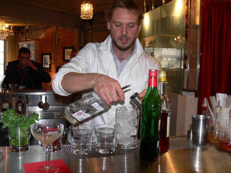 Como preparar gin tonic